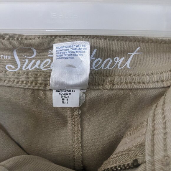 Old Navy Sweetheart Women's Khaki Pants Size 8 - Picture 6 of 8